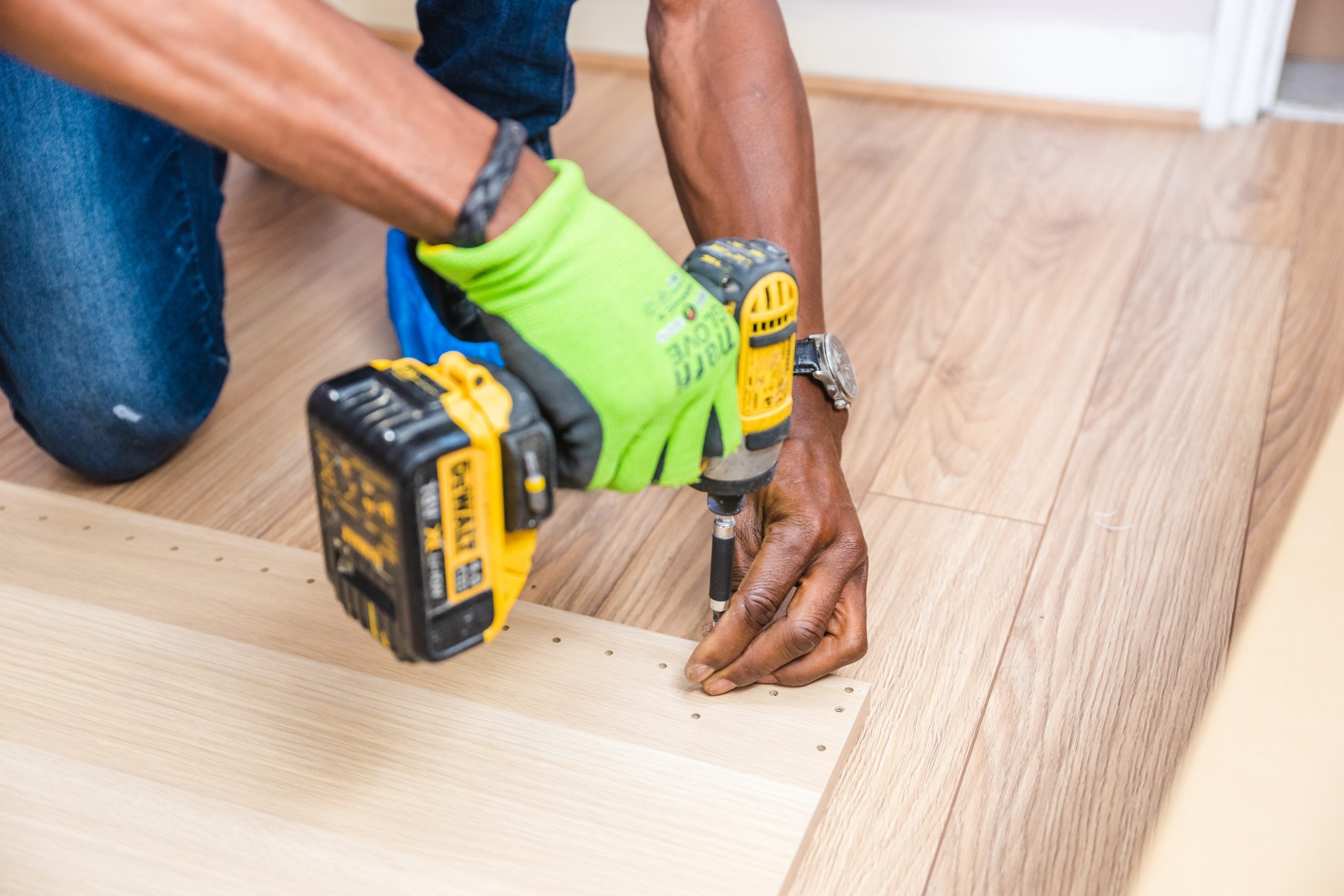 Handyman Service Aurora Handles, Handyman Service Laminate Flooring
